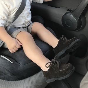 Josmo walking shoes for ( baby boy) Size 4